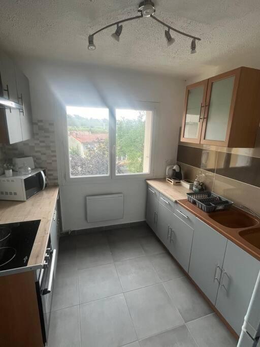 Bel Appartement Neuf, Bien Situe Carcassonne Exteriér fotografie